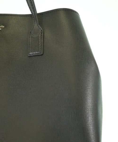 kate spade new york กระเป๋าถือขนาดใหญ่