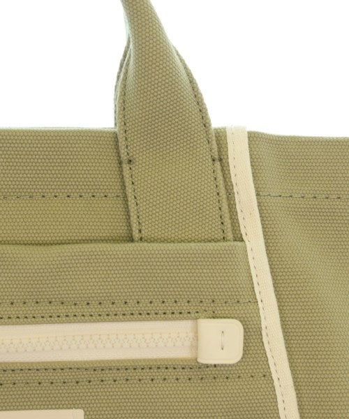 kate spade new york กระเป๋าถือขนาดใหญ่