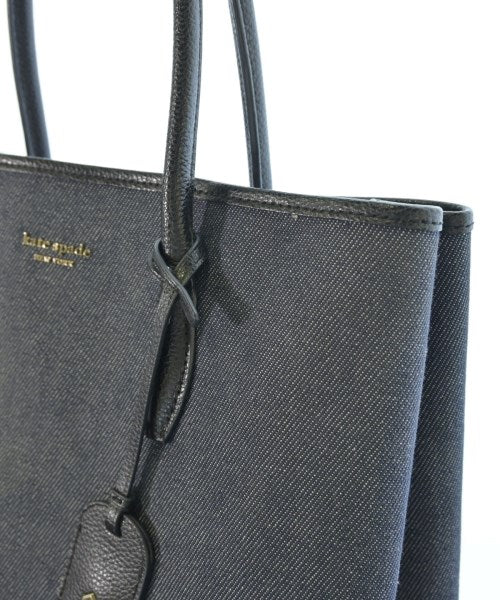 kate spade new york กระเป๋าถือ