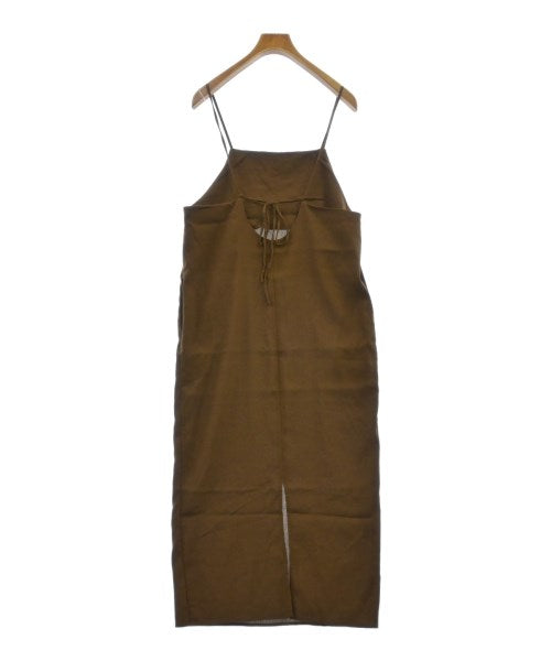 LOWRYS FARM ชุดเดรส