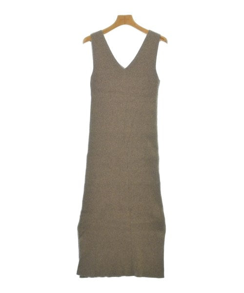 LOWRYS FARM ชุดเดรส