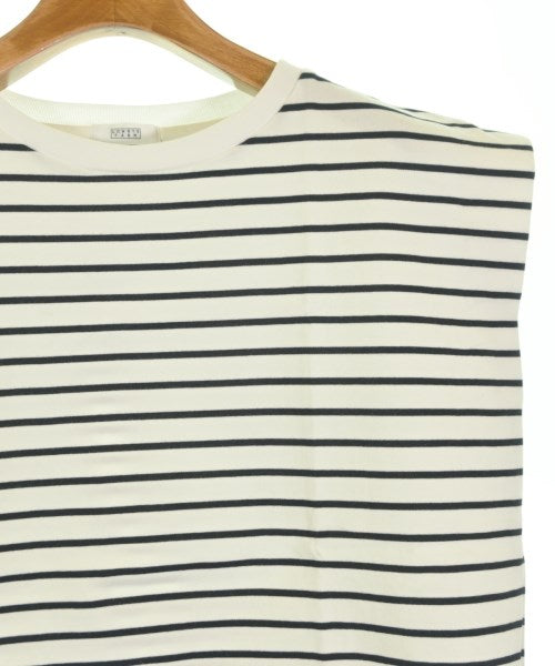 LOWRYS FARM เสื้อยืด/เสื้อท็อปส์