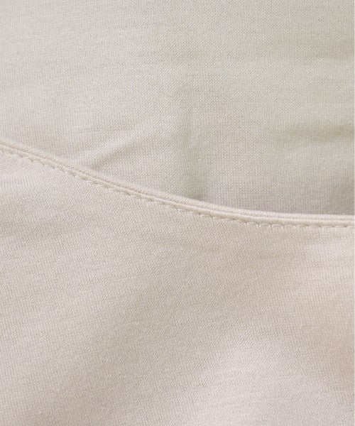 M-PREMIER เสื้อยืด/เสื้อท็อปส์