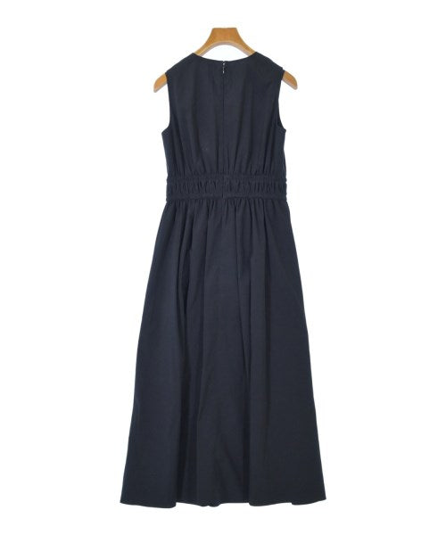 M-PREMIER ชุดเดรส