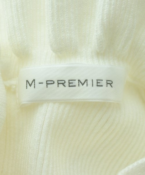 M-PREMIER เสื้อแขนกุด