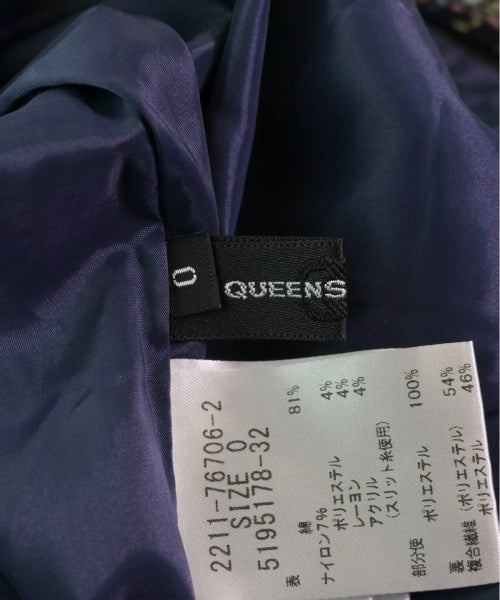 QUEENS COURT กระโปรงสั้น