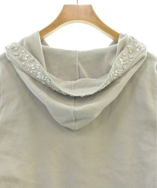 QUEENS COURT เสื้อกันหนาว