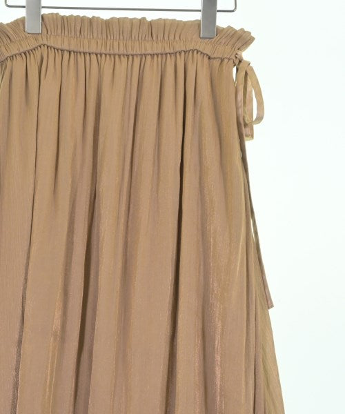 QUEENS COURT กระโปรงยาวถึงเข่า