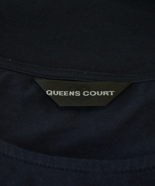 QUEENS COURT เสื้อยืด/เสื้อท็อปส์