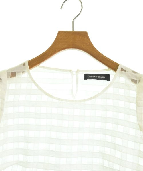 QUEENS COURT เสื้อสตรี