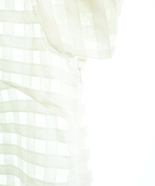 QUEENS COURT เสื้อสตรี