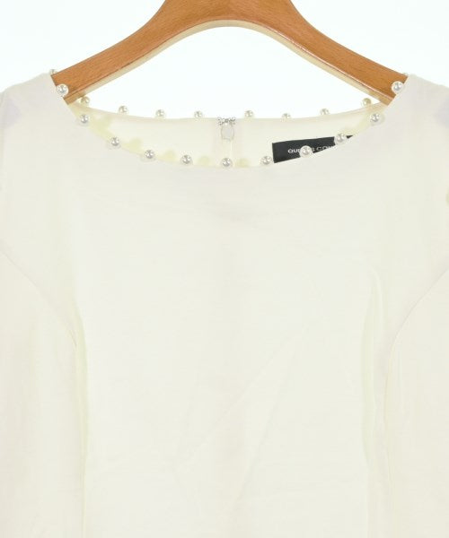 QUEENS COURT เสื้อยืด/เสื้อท็อปส์