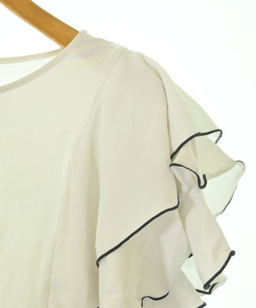 QUEENS COURT เสื้อยืด/เสื้อท็อปส์