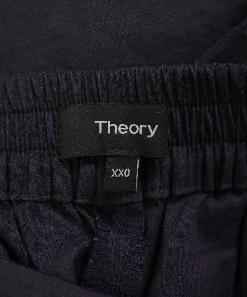 Theory กางเกง อื่น