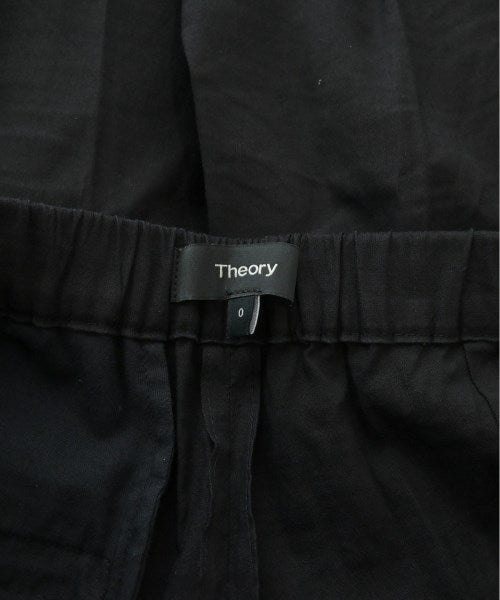 Theory กางเกง อื่น