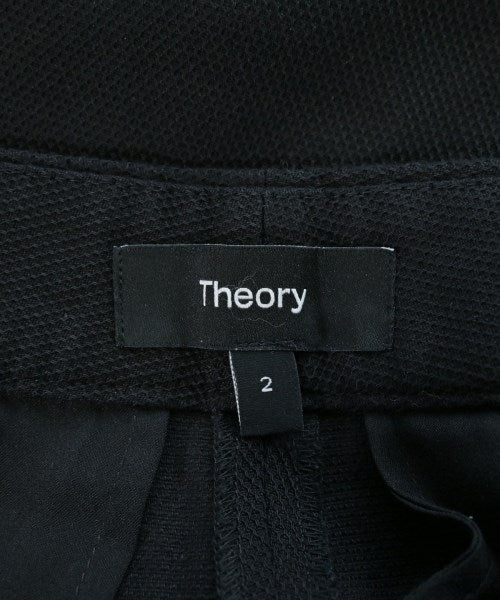 Theory กางเกงขาสั้น