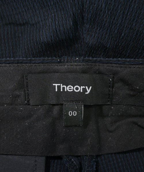 Theory กางเกง อื่น