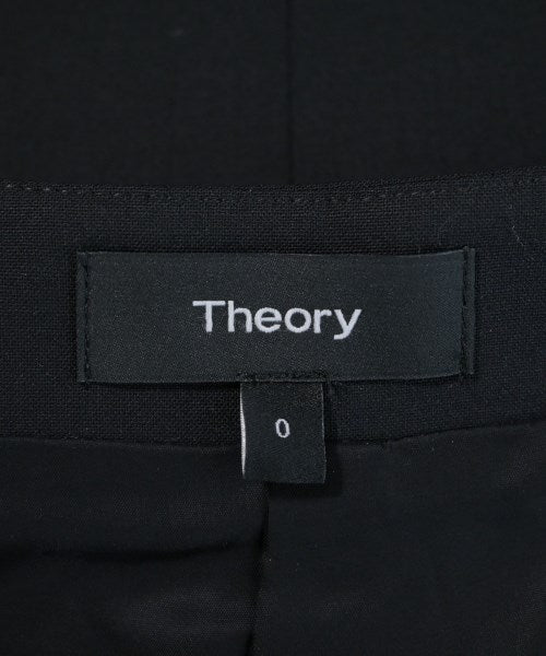 Theory แจ็คเก็ตไม่มีปก