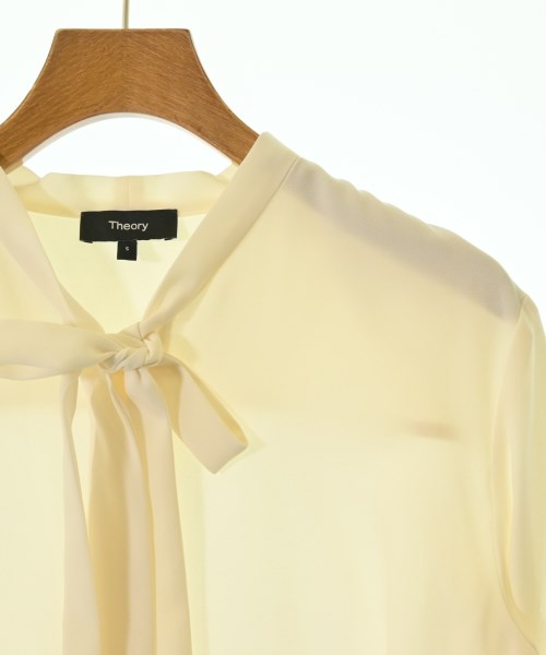 Theory เสื้อสตรี