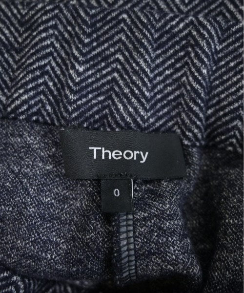 Theory กางเกง อื่น