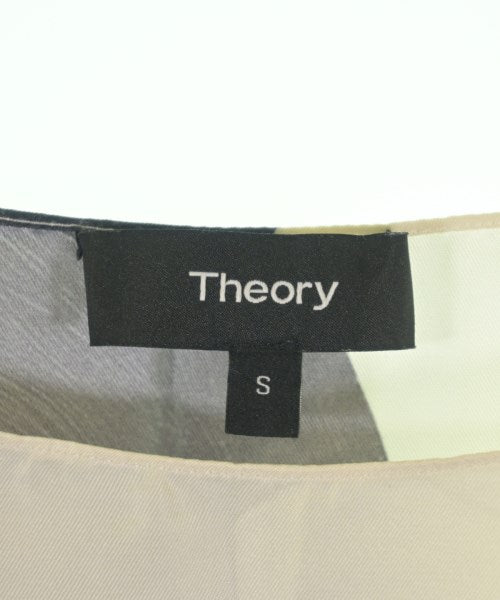 Theory เสื้อสตรี