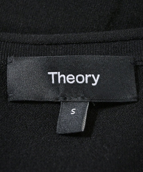 Theory เสื้อแขนกุด