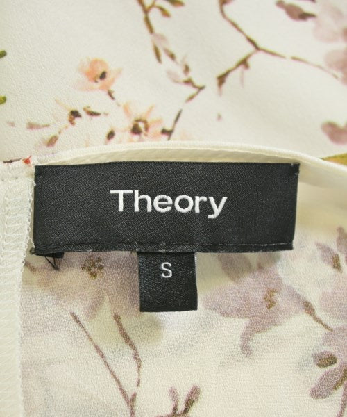 Theory เสื้อสตรี