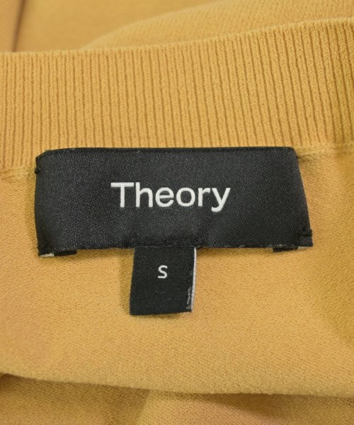 Theory เสื้อแขนกุด