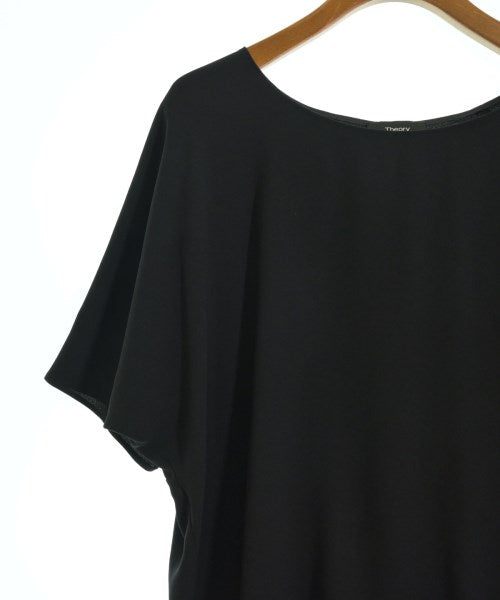 Theory เสื้อสตรี