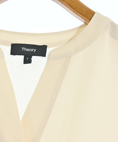 Theory เสื้อสตรี