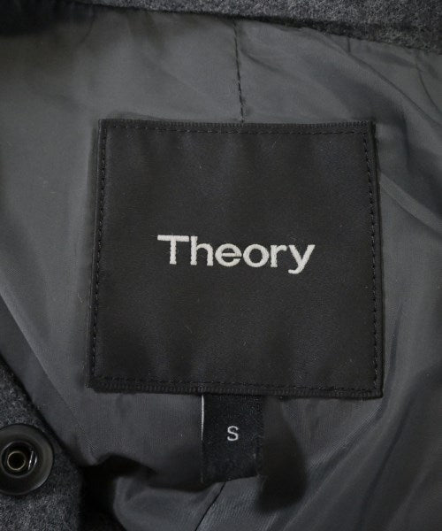 Theory เสื้อโค้ทดาวน์