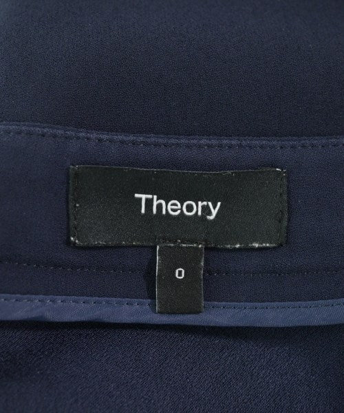 Theory แจ็คเก็ตไม่มีปก