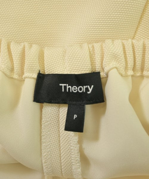 Theory กางเกง อื่น