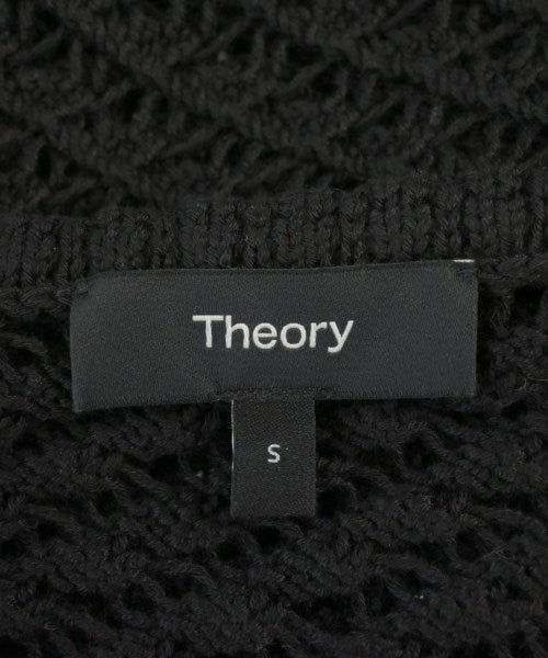 Theory เสื้อแขนกุด