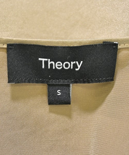 Theory เสื้อสตรี