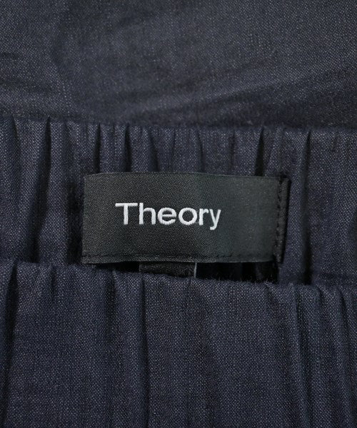 Theory กางเกง อื่น