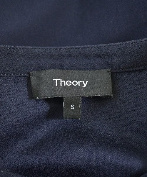 Theory เสื้อสตรี