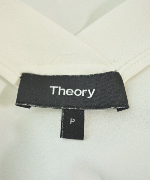 Theory เสื้อสตรี