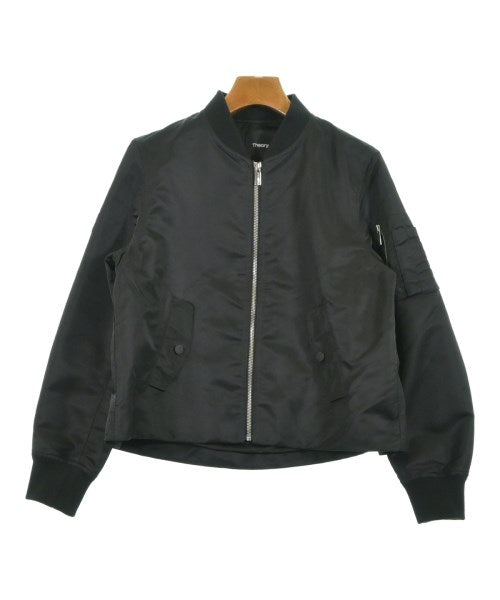 Theory แจ็คเก็ตเบลาส์