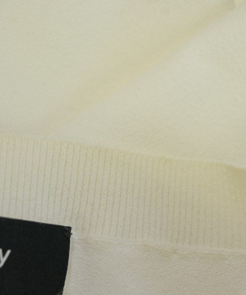 Theory เสื้อแขนกุด