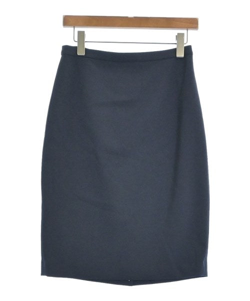 Theory กระโปรงยาวถึงเข่า