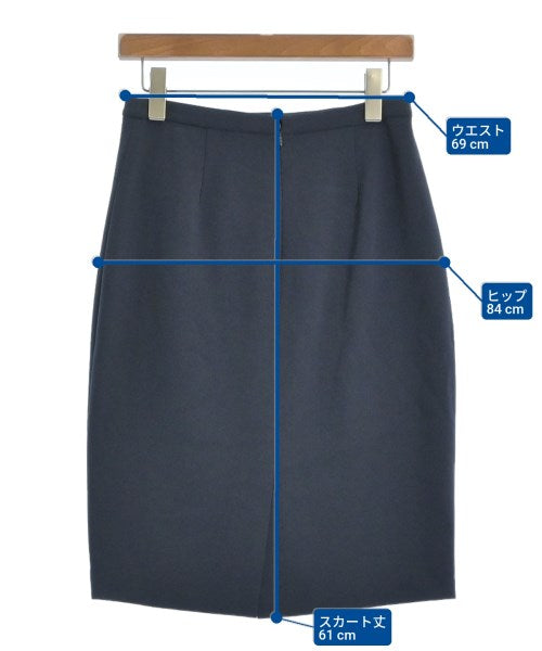 Theory กระโปรงยาวถึงเข่า