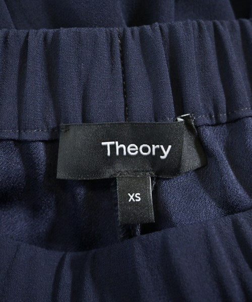 Theory กางเกง อื่น