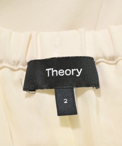 Theory กางเกง อื่น