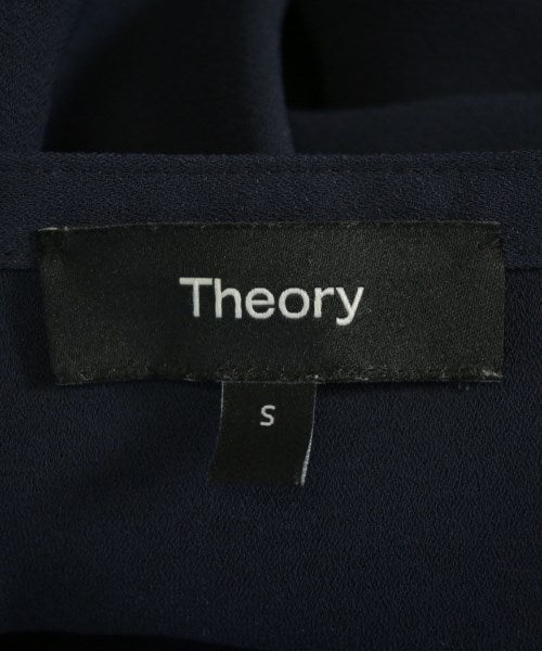 Theory เสื้อสตรี