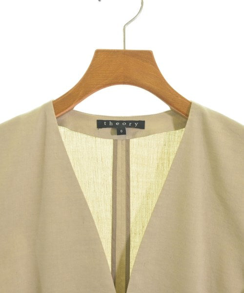 Theory แจ็คเก็ตไม่มีปก