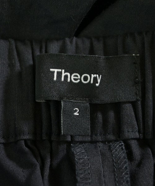 Theory กางเกง อื่น