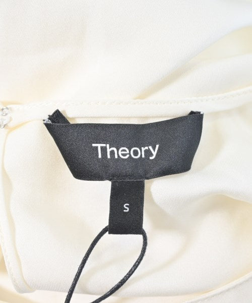 Theory เสื้อสตรี