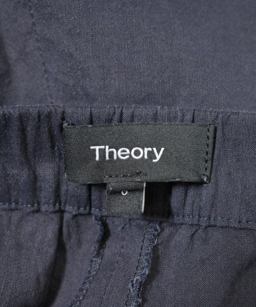 Theory กางเกง อื่น