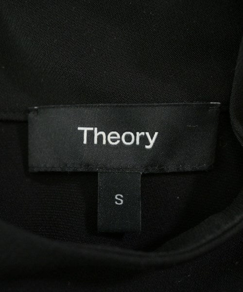 Theory เสื้อสตรี